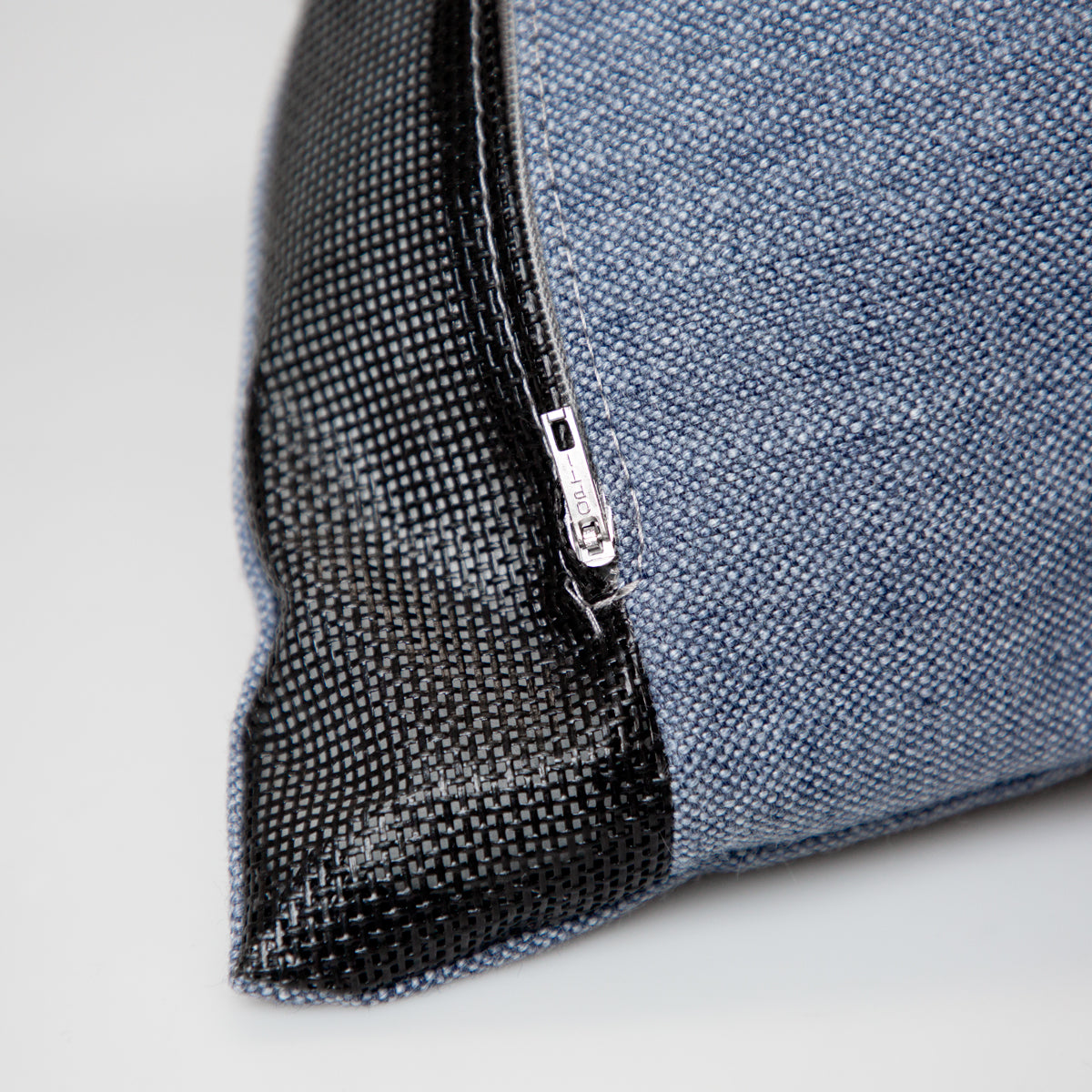 55X35 Exterior cushion | A615 Denim