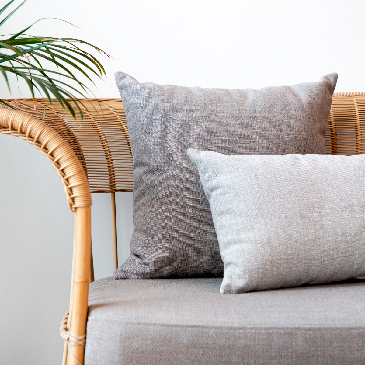 50X50 Exterior cushion | A617 Dark Sand