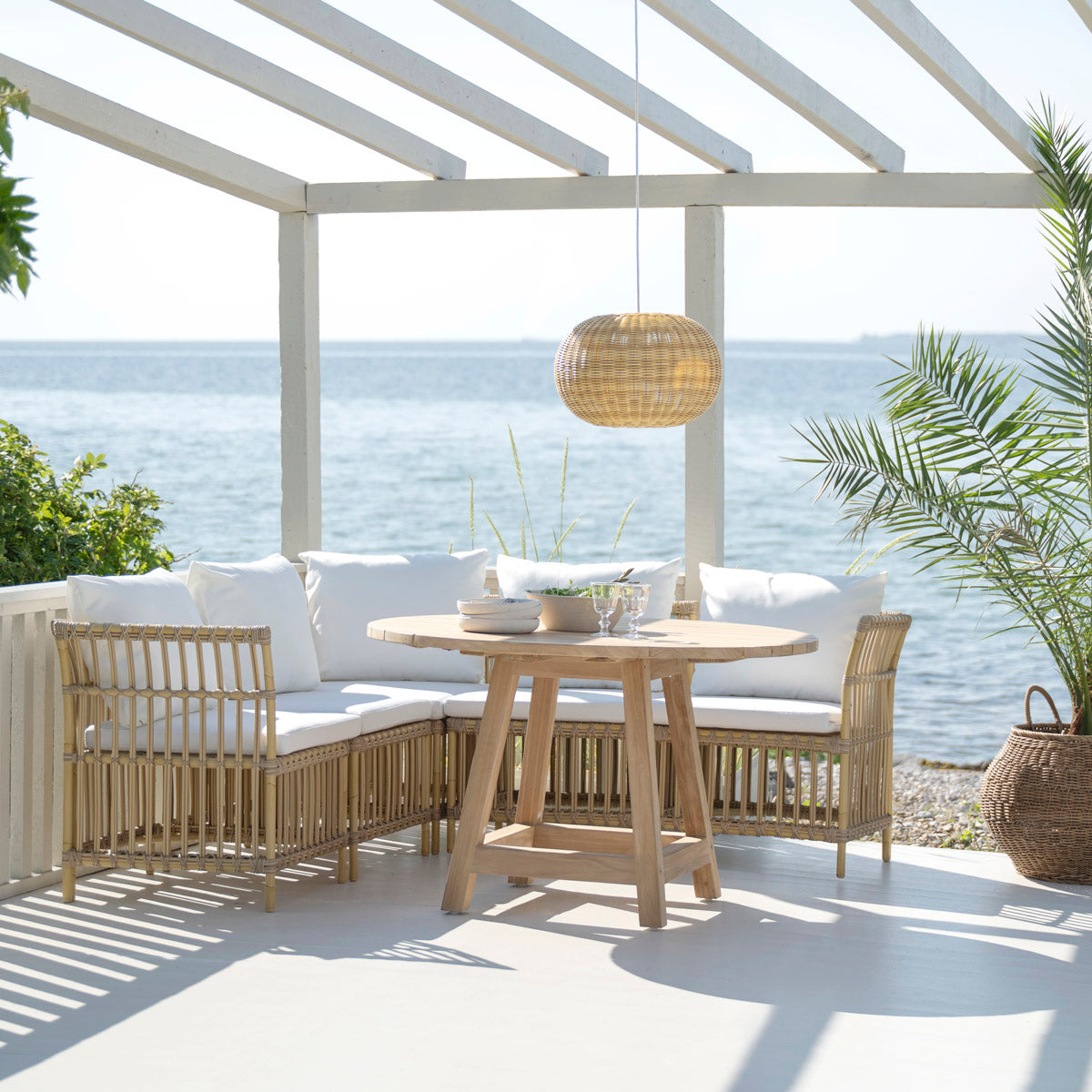 Meghan Exterior Dining Bench | Center Module