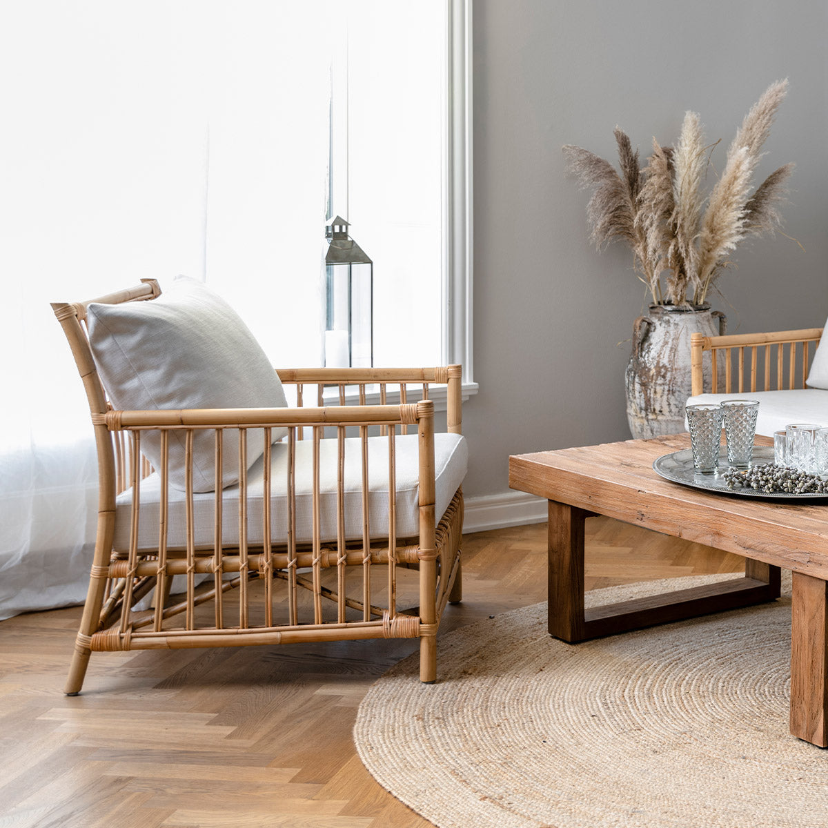 Caroline Lounge Chair