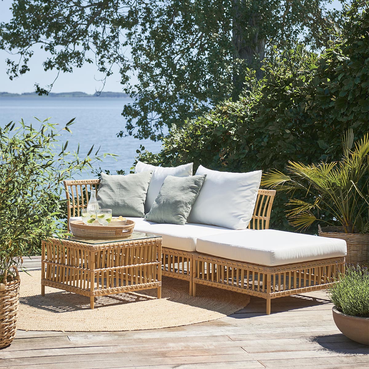 Maggie Sofa | Center Module