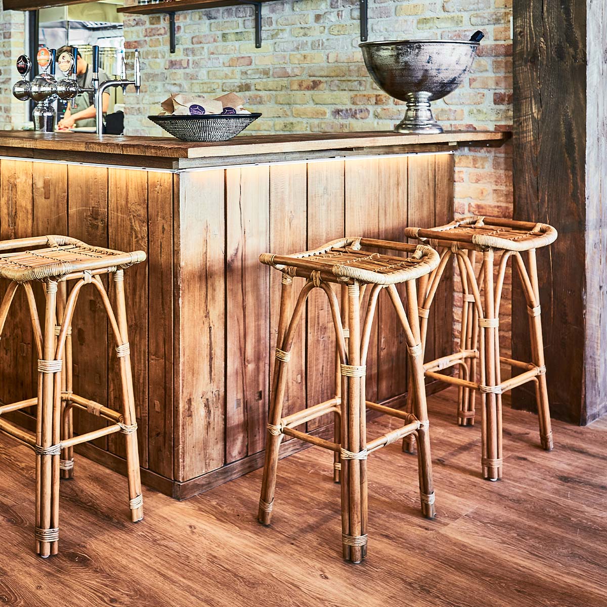 Salsa Bar Stool